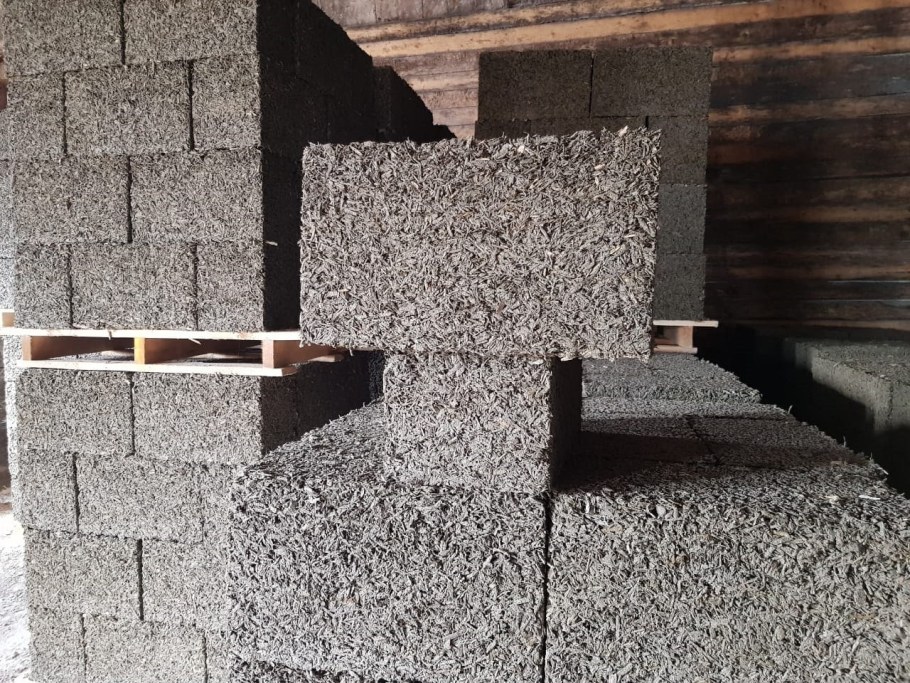 Арболит блок 300х400х600