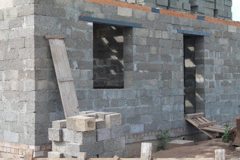 Керамзитобетонные блоки опилкобетон