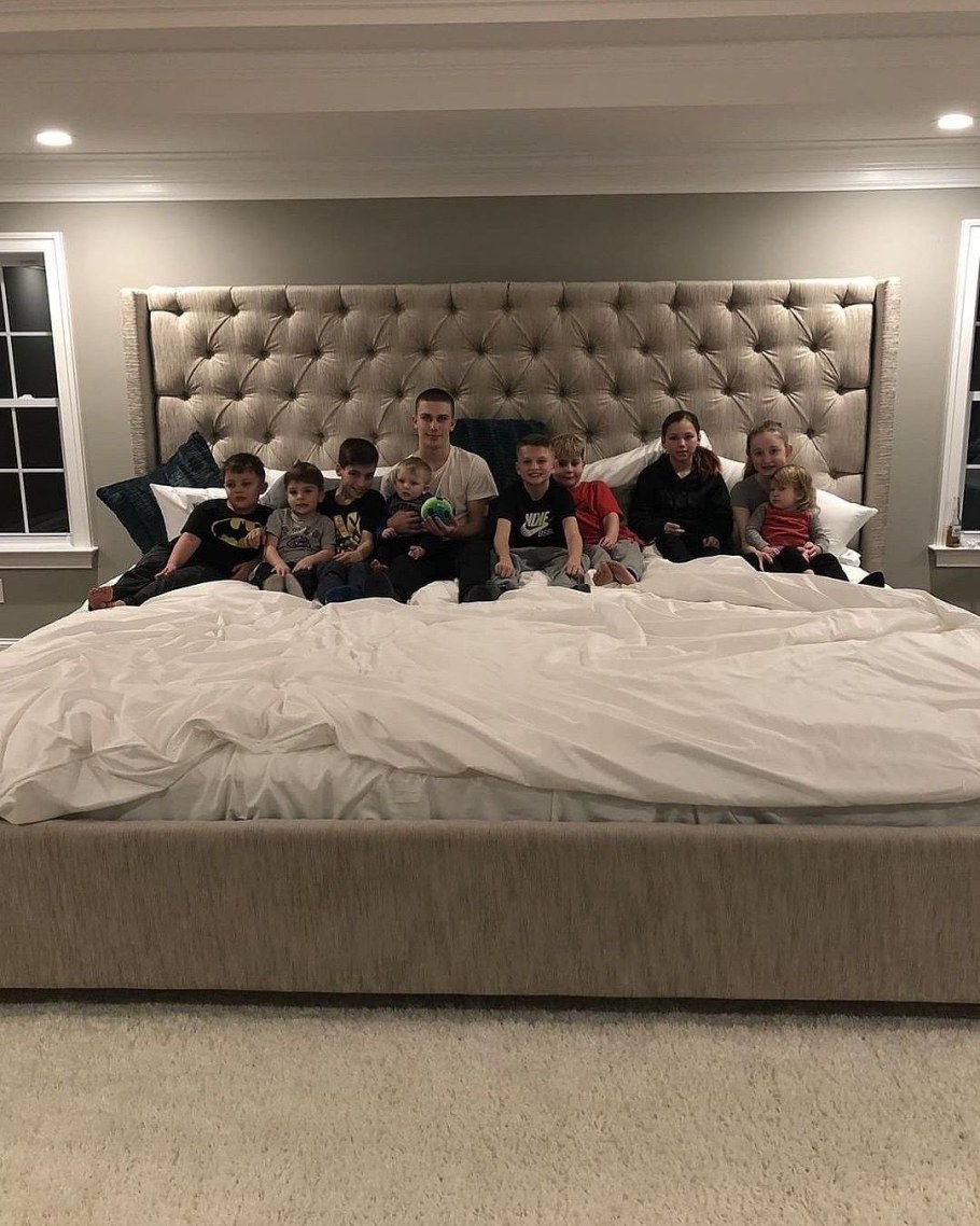 Самая большая кровать