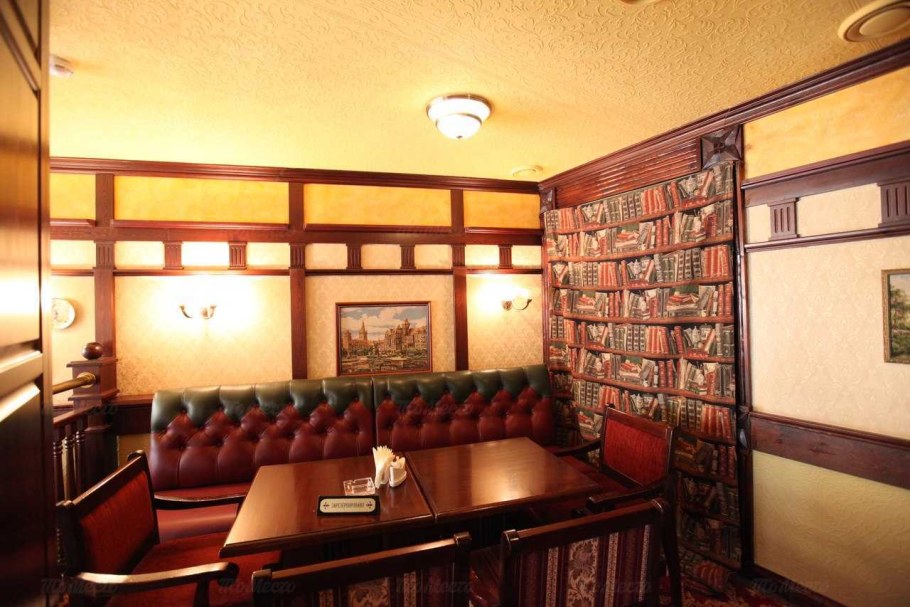 Ирландский паб в Ирландии снаружи