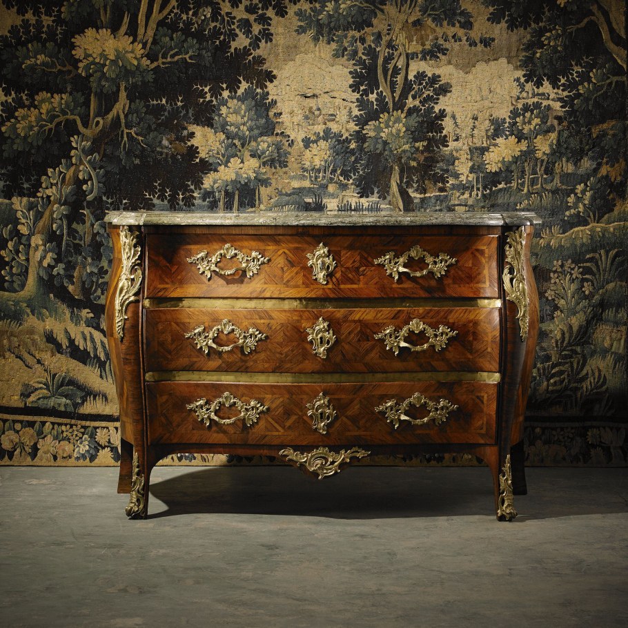 Комод в стиле рококо или комод Чарльза Крессента, c. 1730