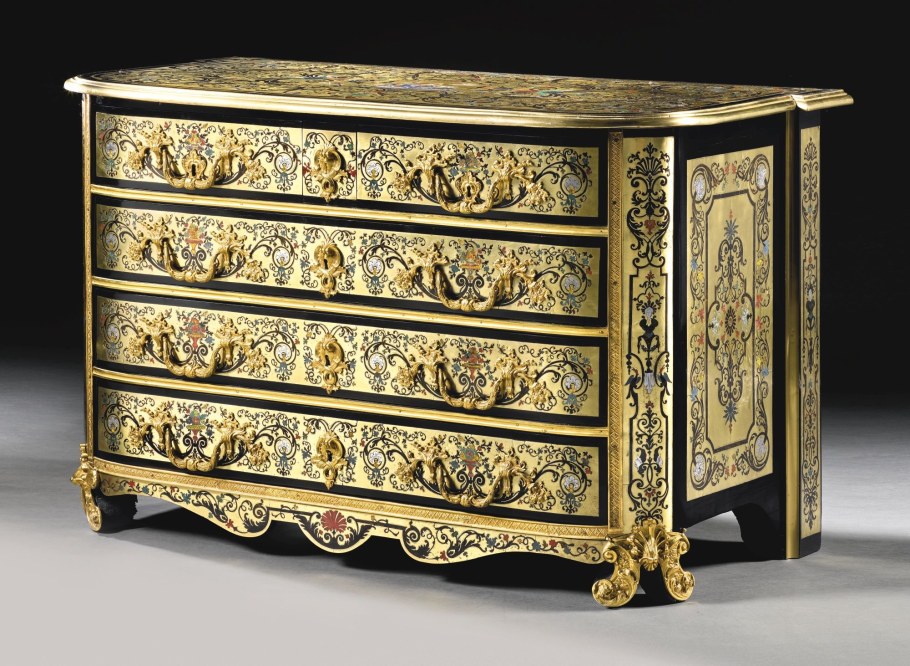 Инкрустация мебель черепаховым панцирем