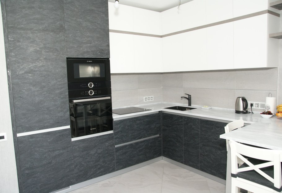 Alvik ev-004-ja Evora 004 Jade фасады