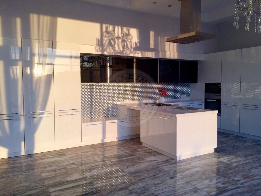 Кухня из Alvic Roble Muratti 03