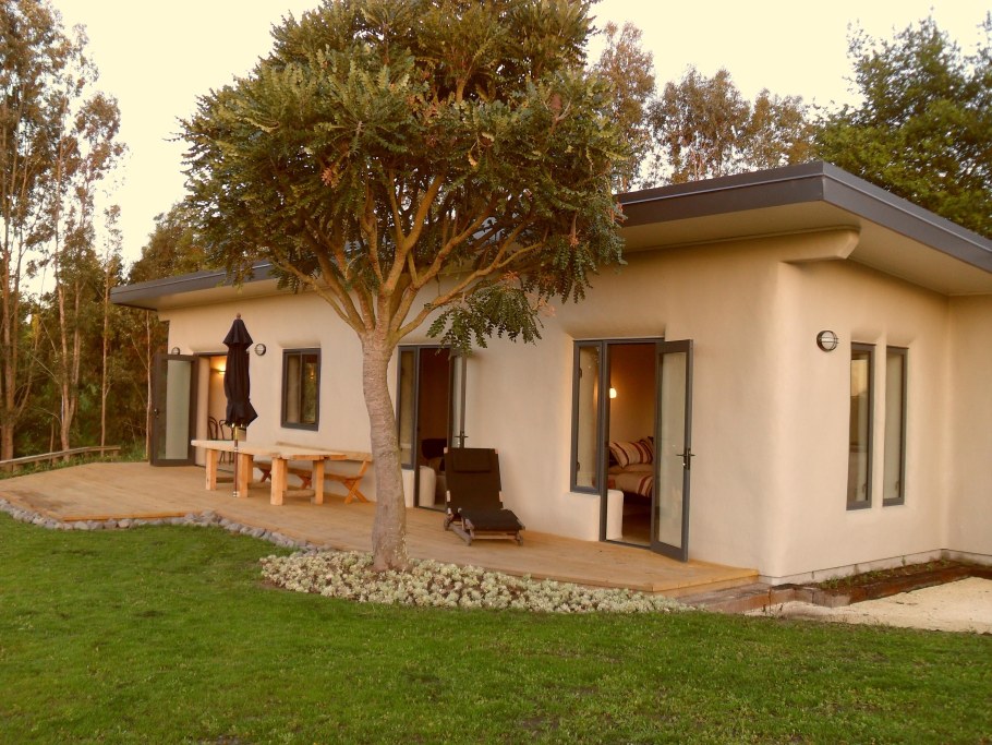 Современный дом из самана