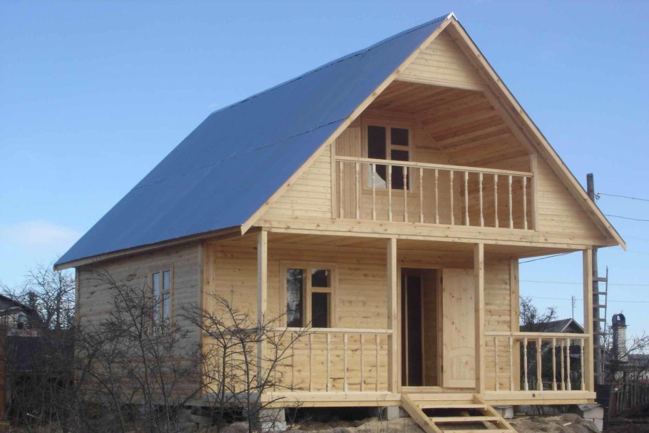 Балкон в деревянном доме