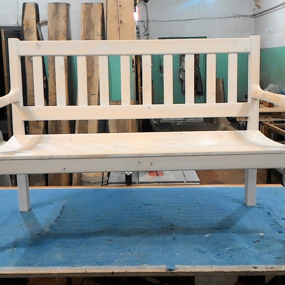 Скамейка в стиле Прованс