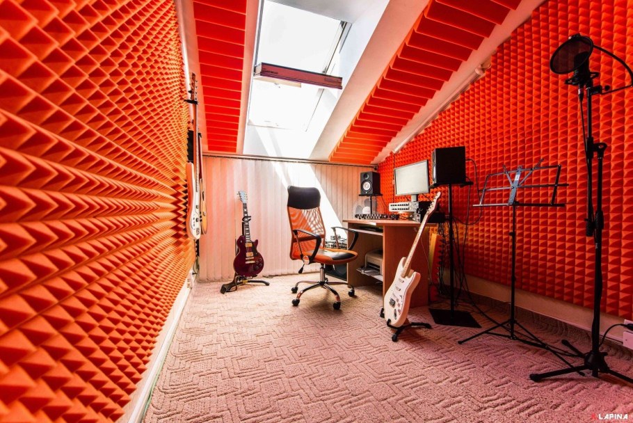 Комната звукозаписи