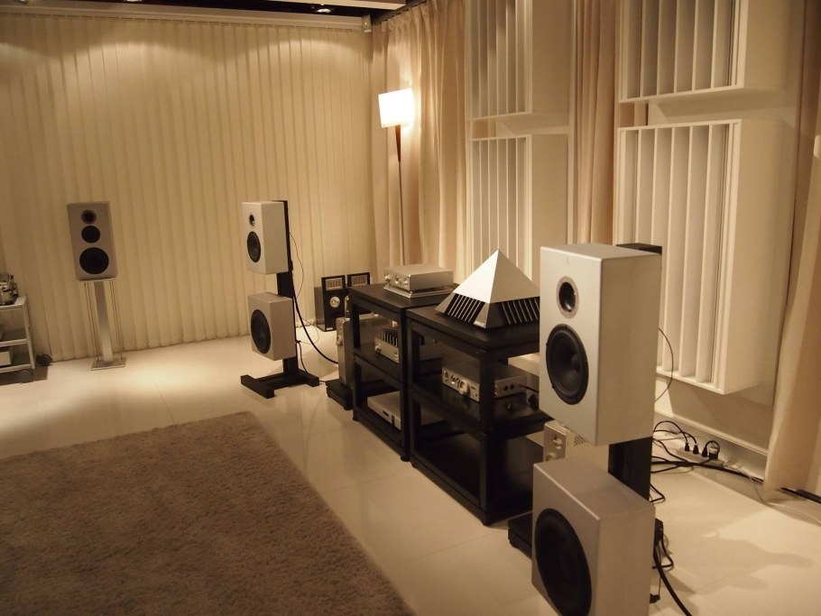 Панель звукопоглощающая Hi-end