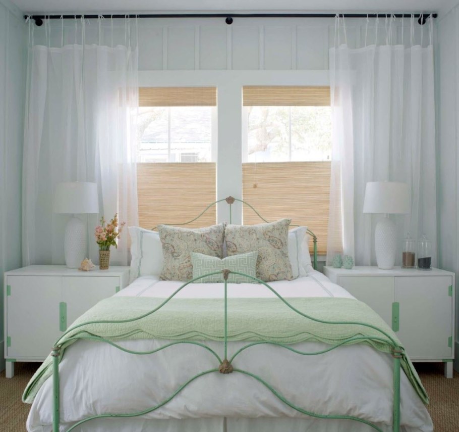 Шторы в белую спальню