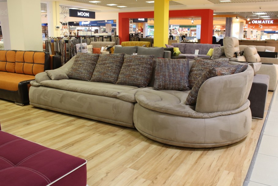 Диваны для торговых центров