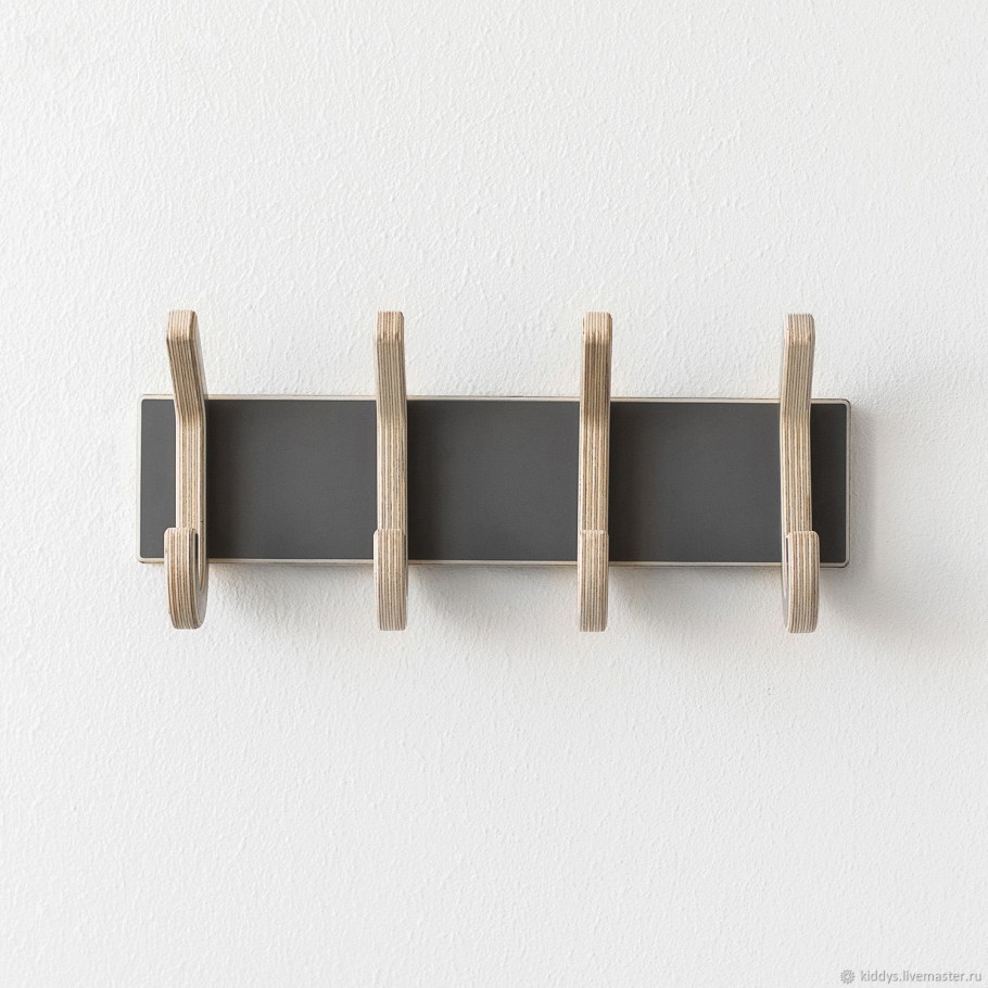 Вешалка настенная для полотенец из дерева