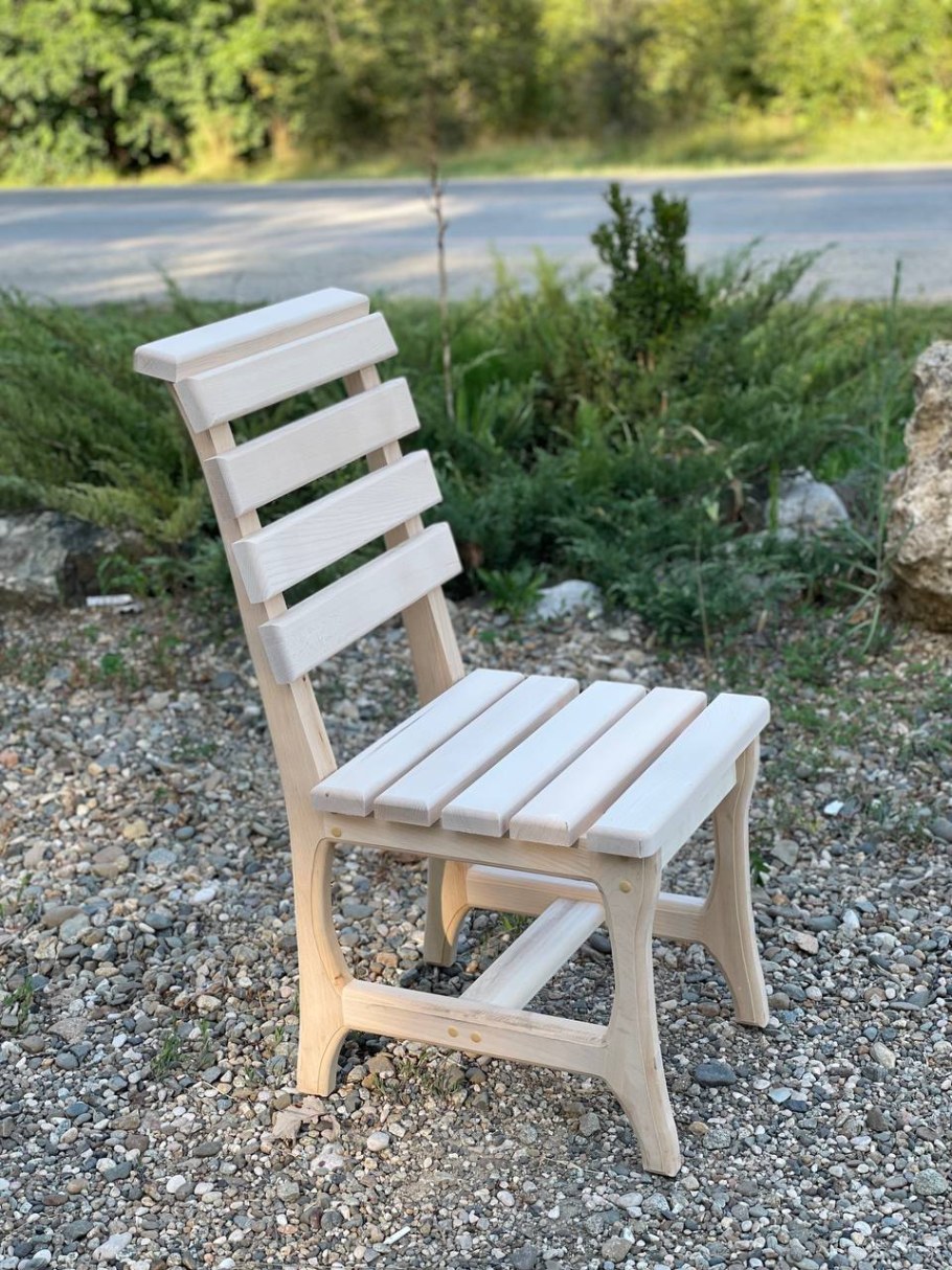 Стул из липы