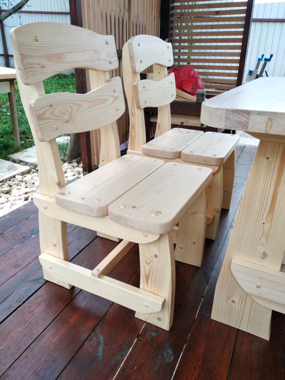 Деревянные стулья для бани