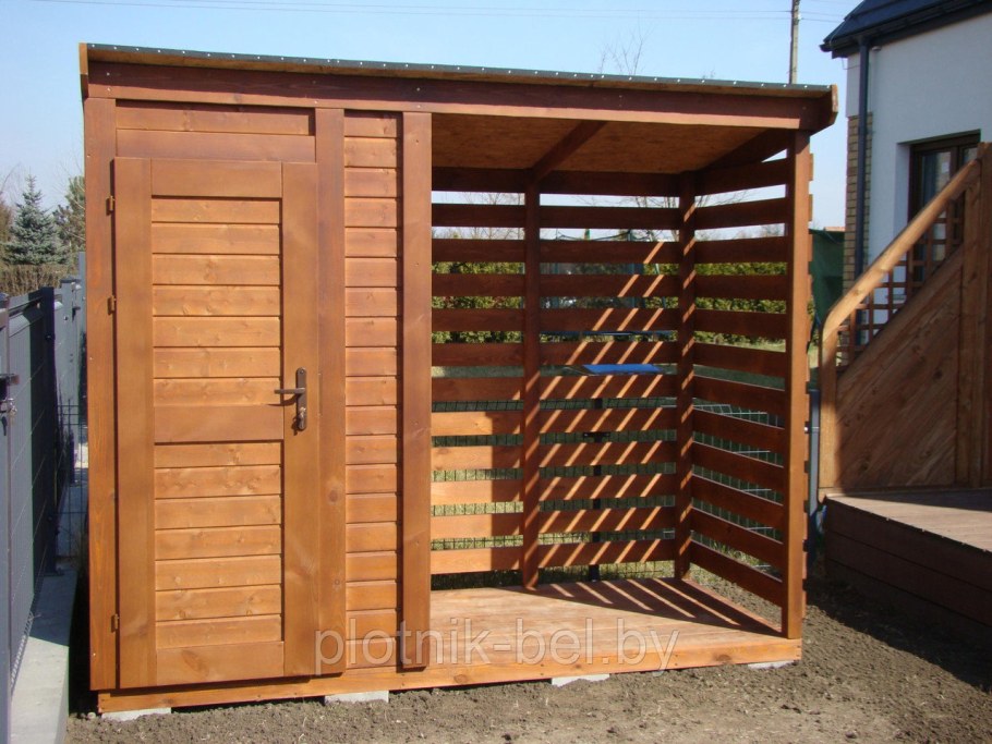 Хозблок с дровником 1,5х2