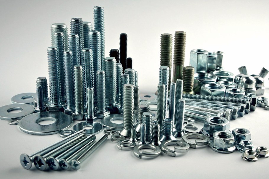 Крепежные изделия