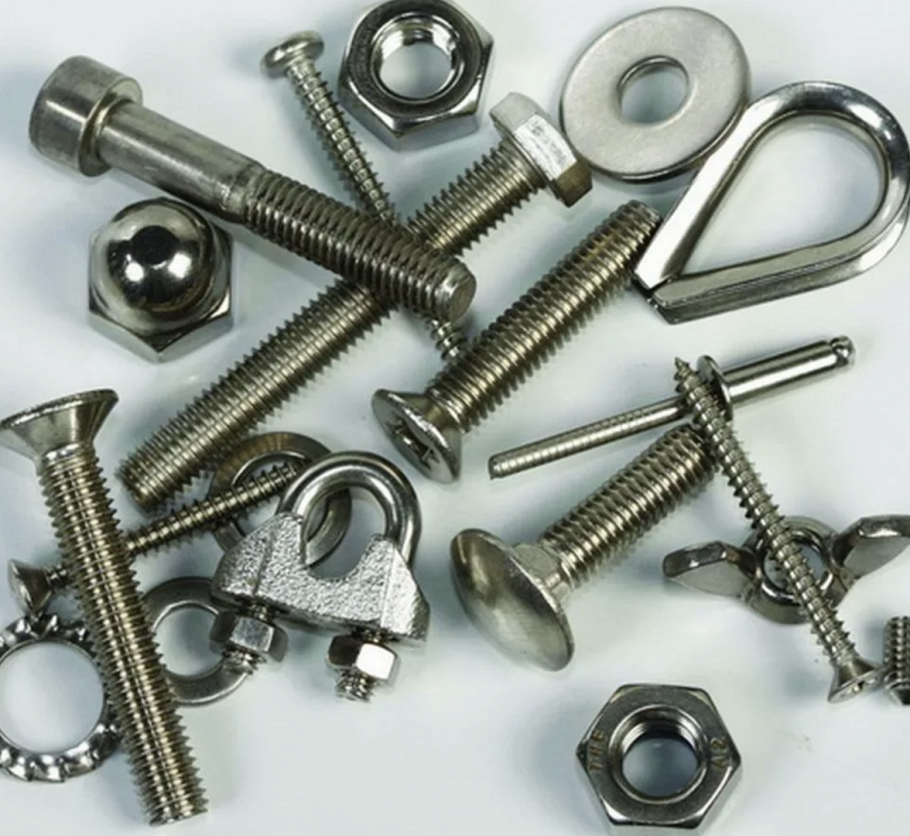 Металлический крепеж
