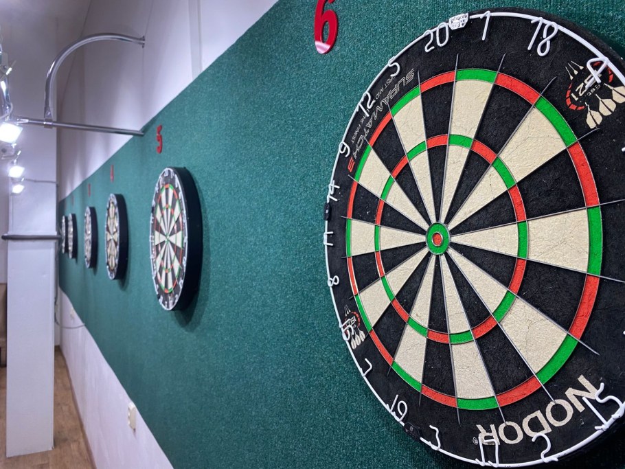 Помещение для дартса