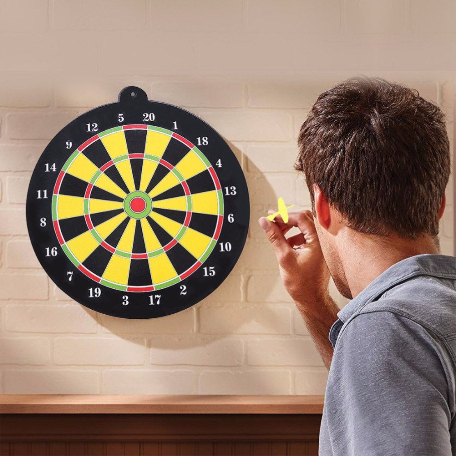 Дартс в интерьере квартиры