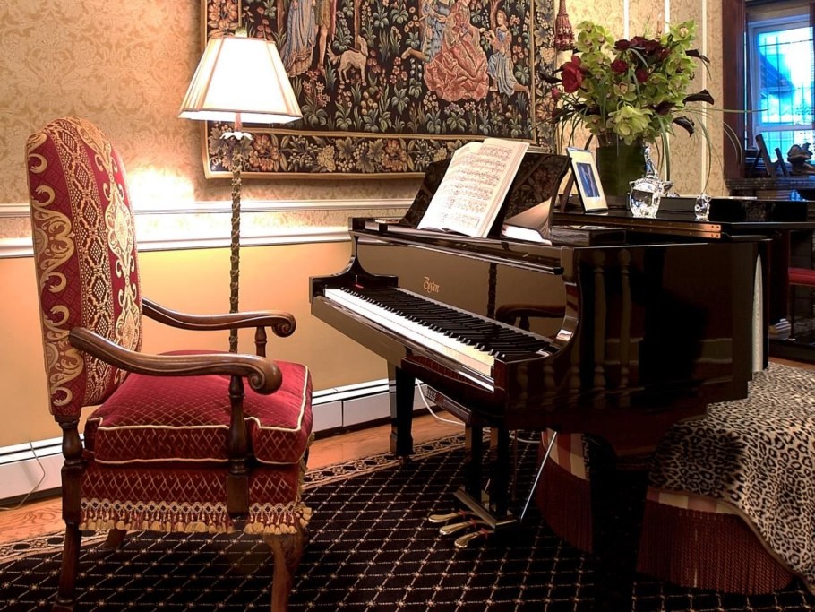 Рояль в интерьере