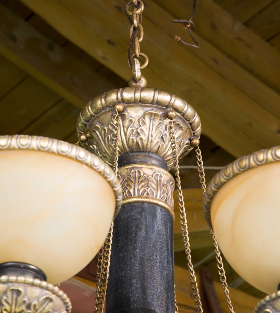 Плафон на потолок в стиле Ампир