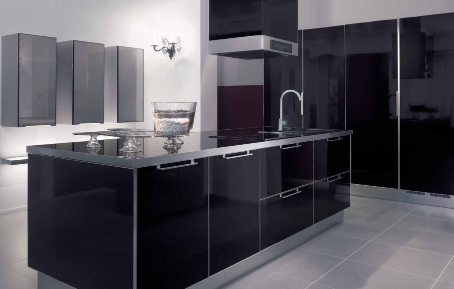 Гламурная черная кухня