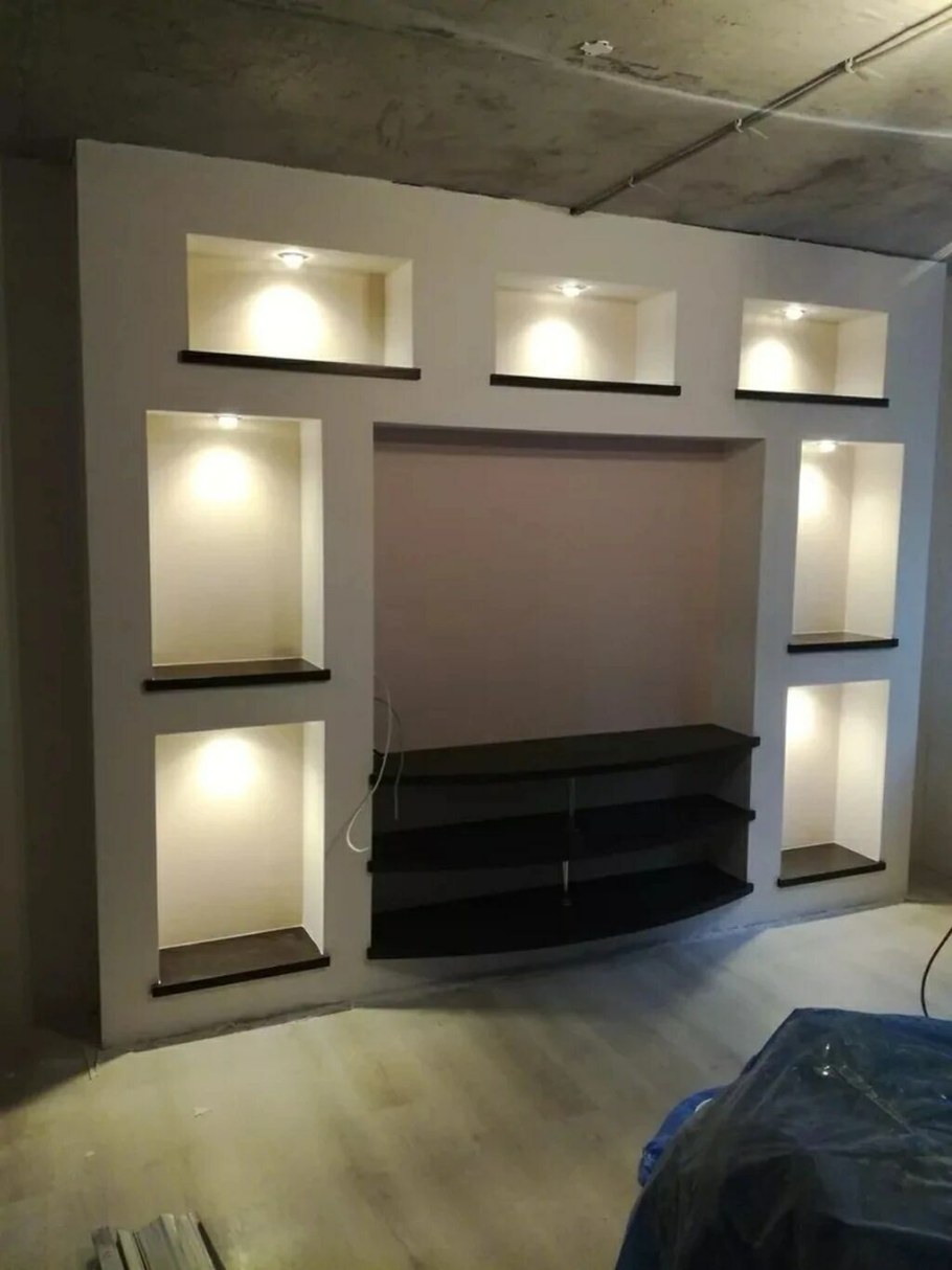 Стена с полками из гипсокартона