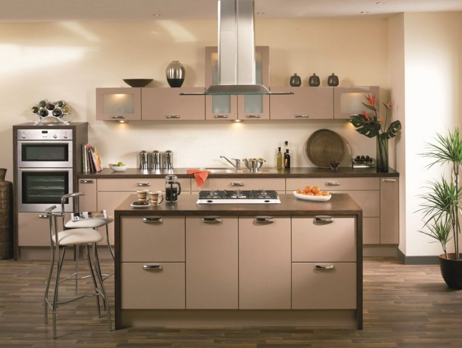 Кухня беж и капучино