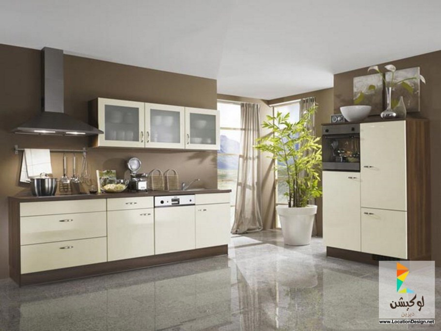 Белая кухня коричневые стены