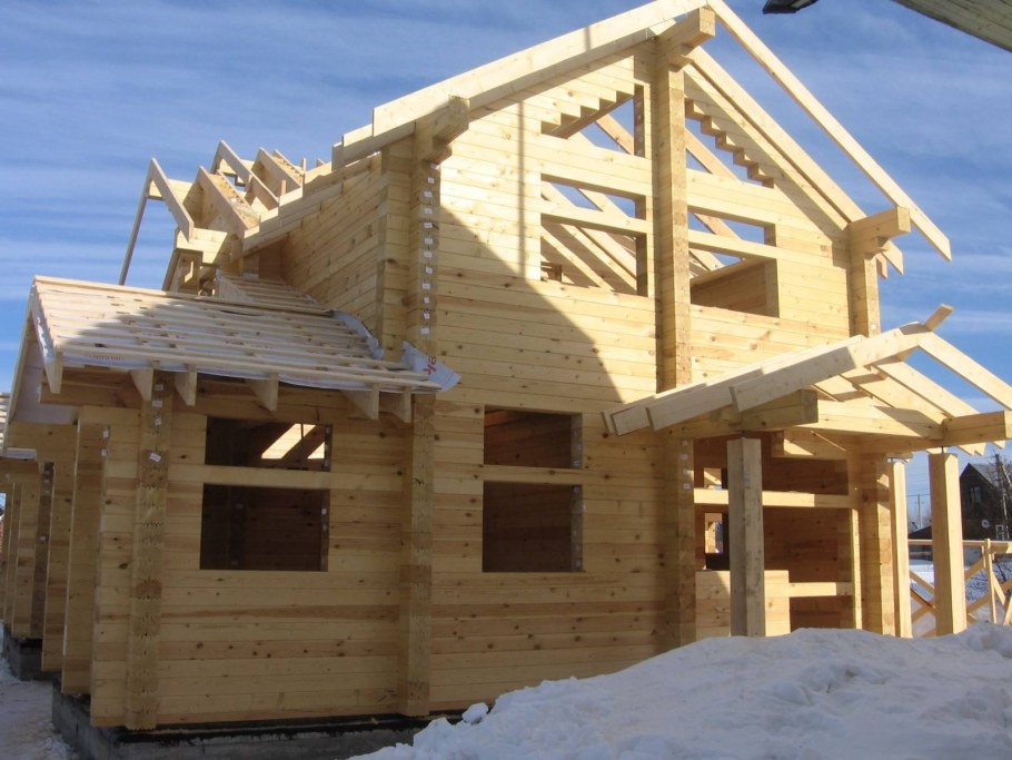 Сруб из профилированного бруса