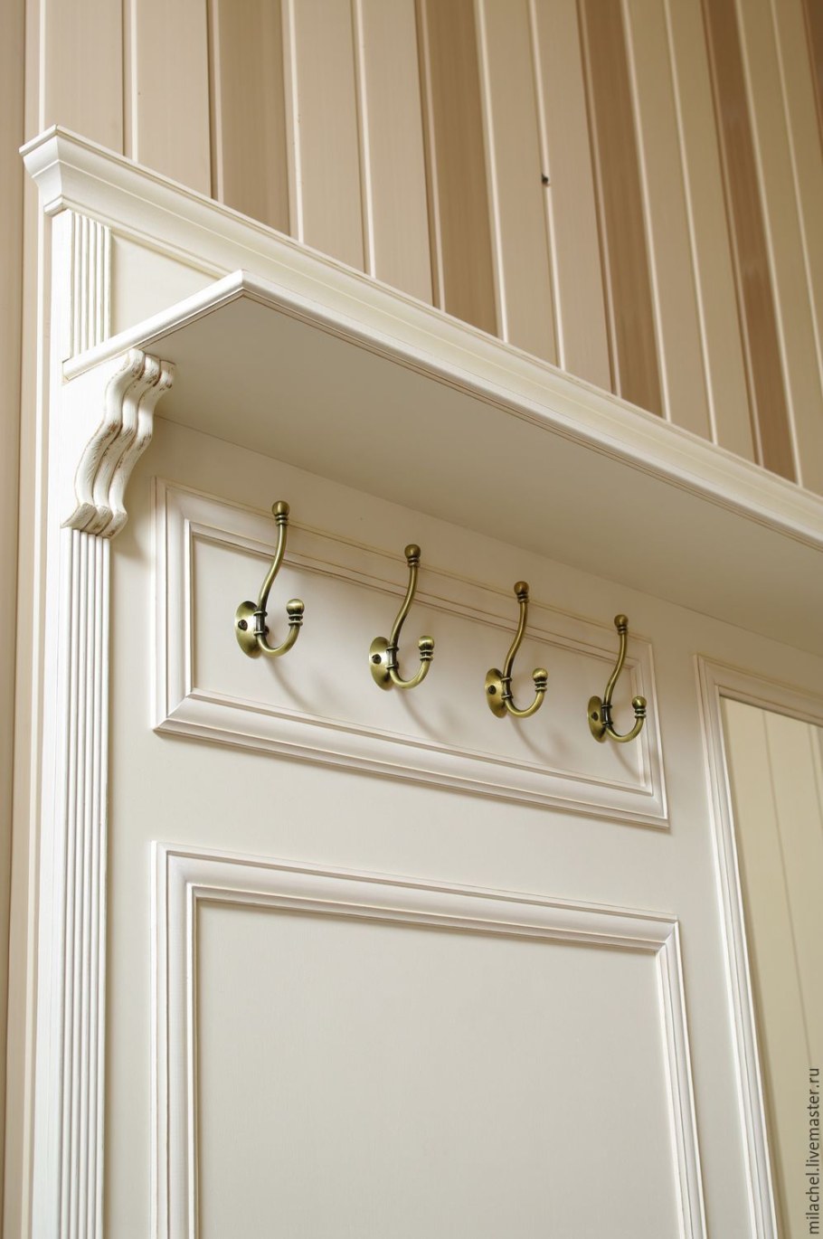 Вешалка в прихожую в стиле Прованс