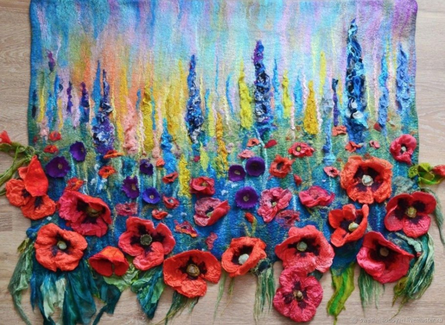 Панно в технике мокрого валяния