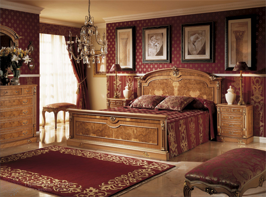 Спальня в классическом стиле дерево красное