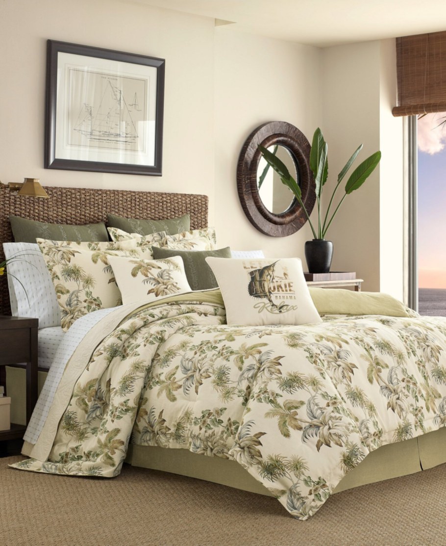 Покрывало Tommy Bahama