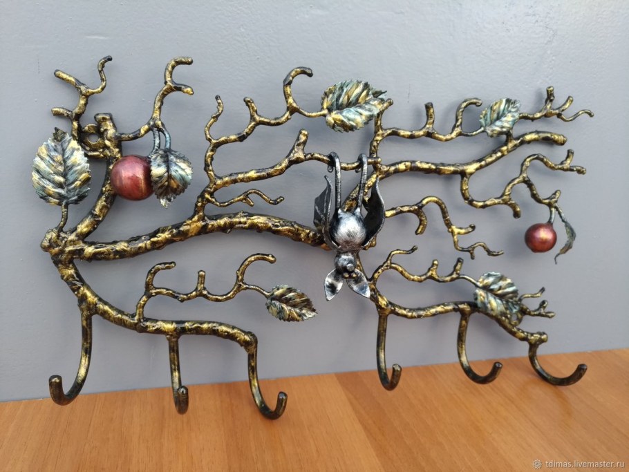 Вешалка яблочки