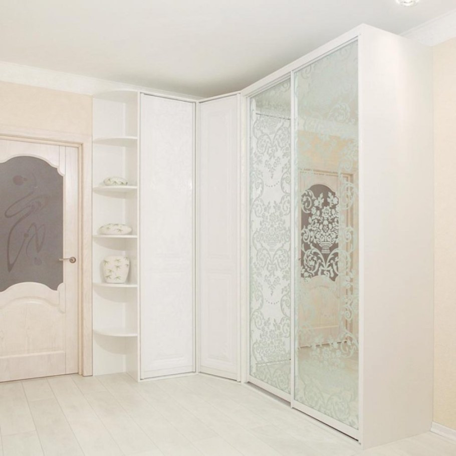 Шкаф угловой купе: «евро-УК-31»