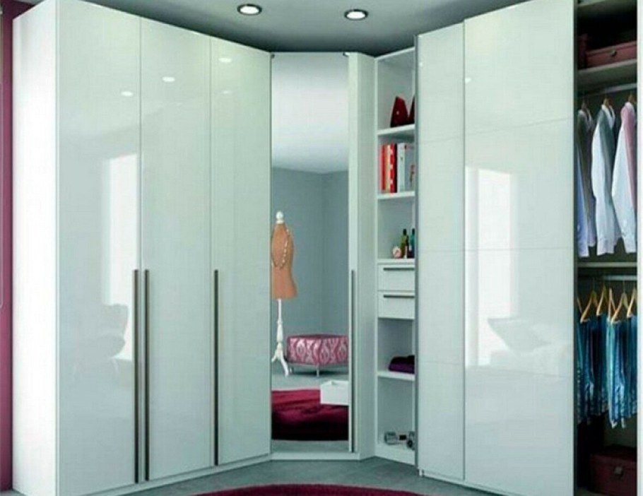 Угловой шкаф в спальню