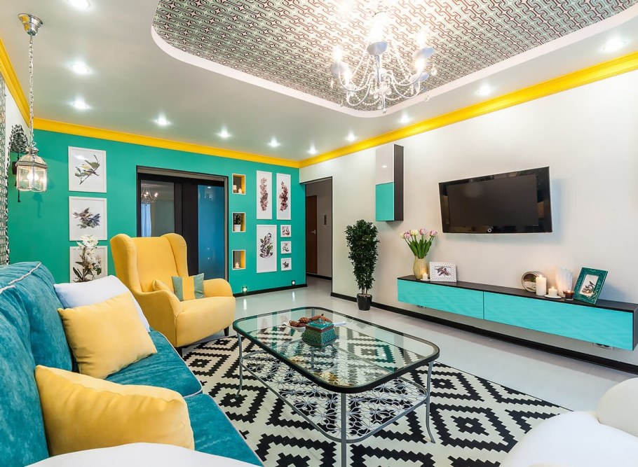 Яркий интерьер гостиной