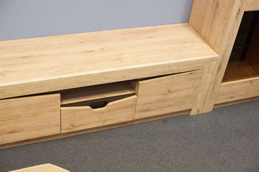 Гостиная Соренто дуб Бонифаций