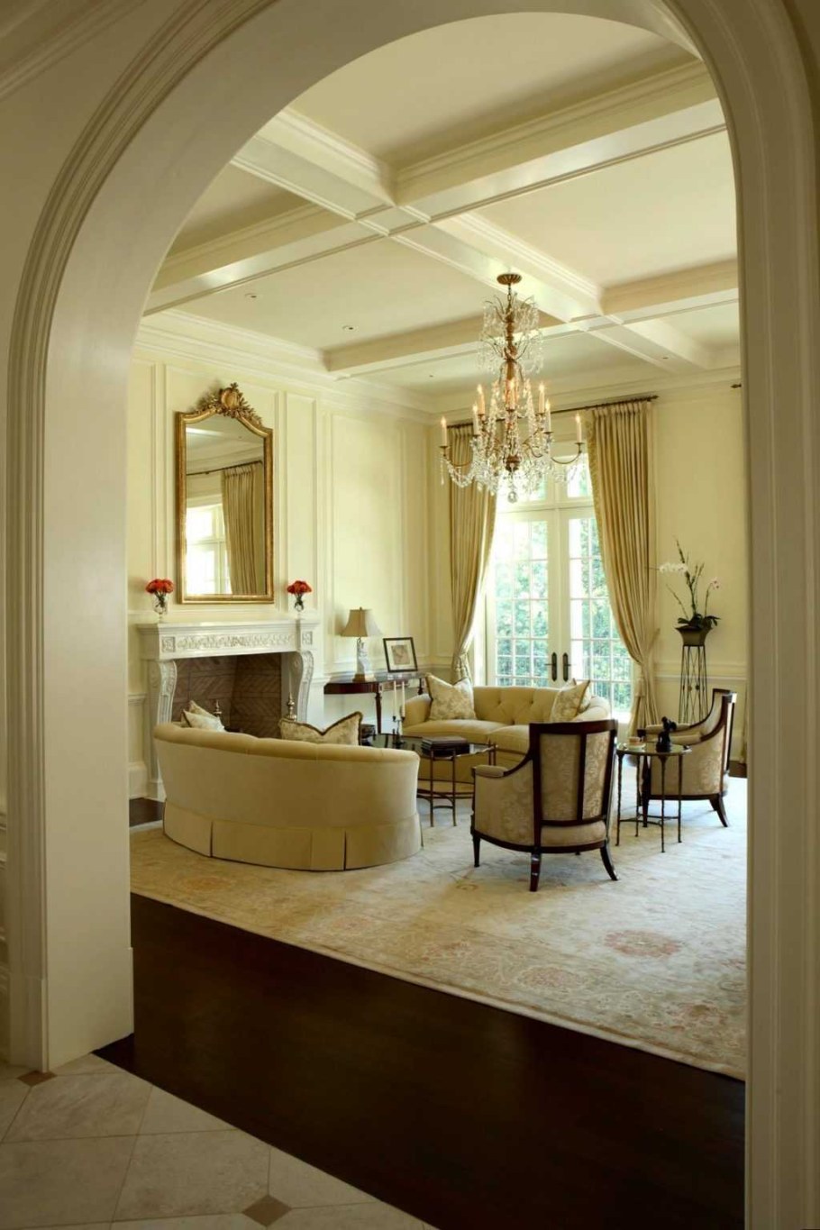 Арка межкомнатная Неоклассика