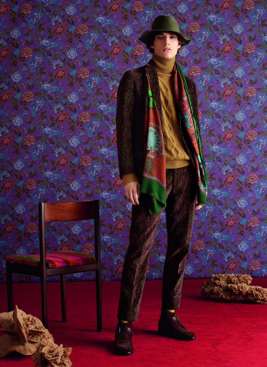 Денди костюм