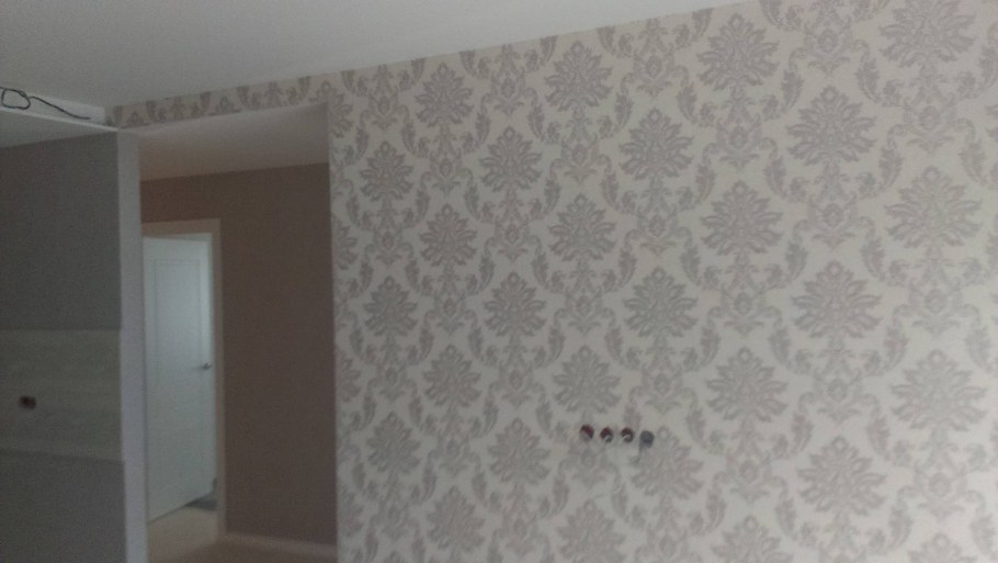 Обои в зал хрущевка комбинированные