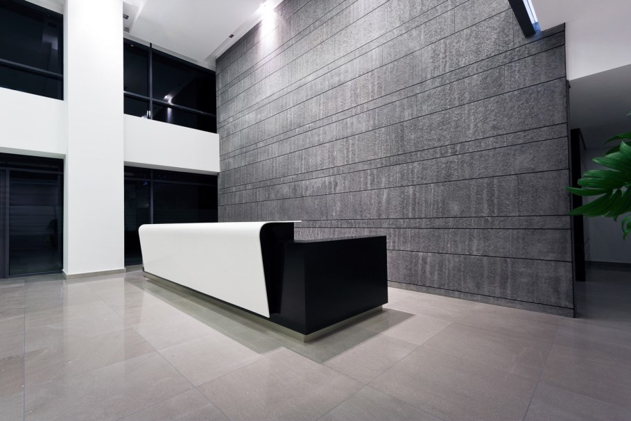 Стена ресепшн