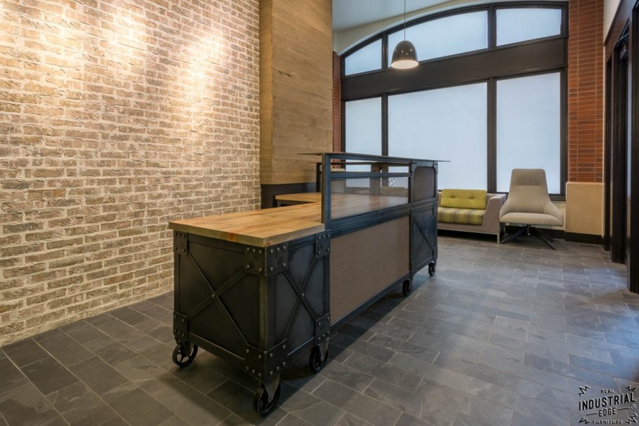 Ресепшн в стиле лофт