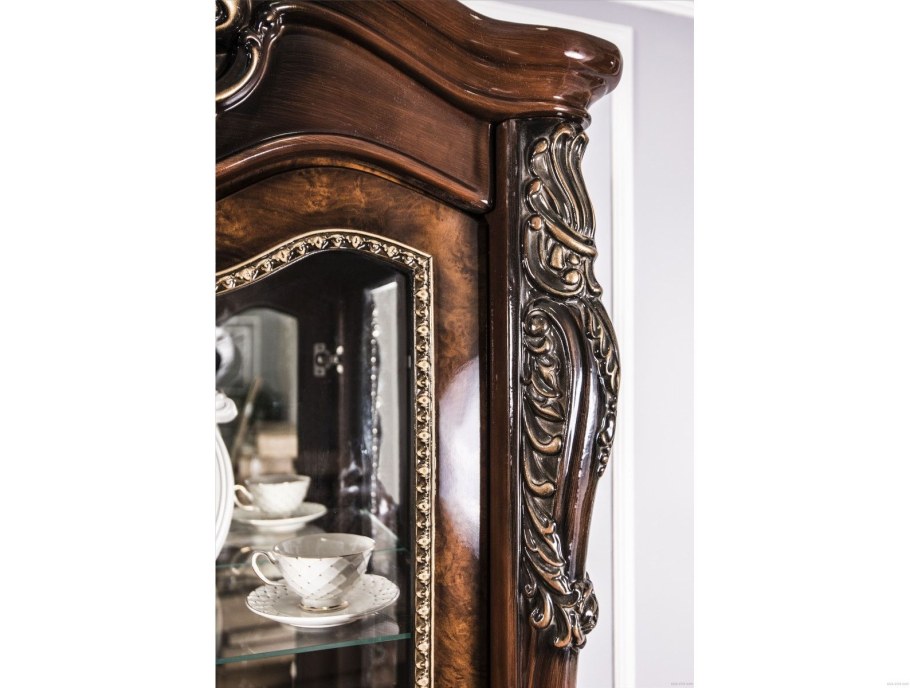 Комод (ТВ) из набора для гостиной "Джоконда Люкс" 2,1 корень дуба глянец*