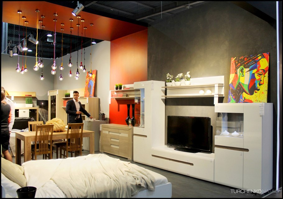 Мебельный шоу рум