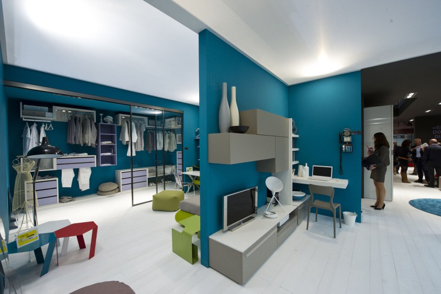 Интерьер магазина мебели