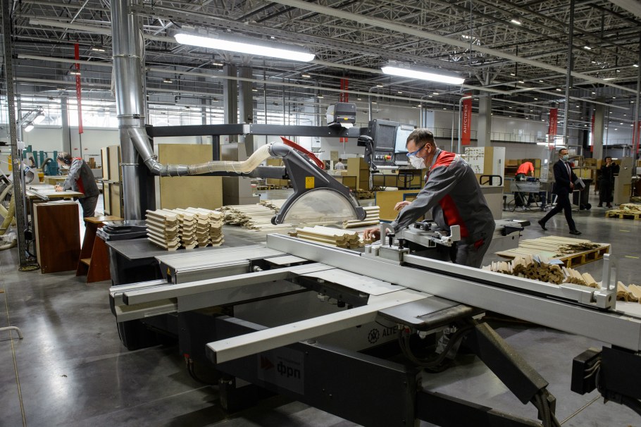 Гостиная Изотта Ангстрем