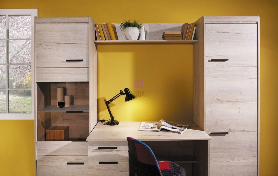 Стол письменный СБК Мале