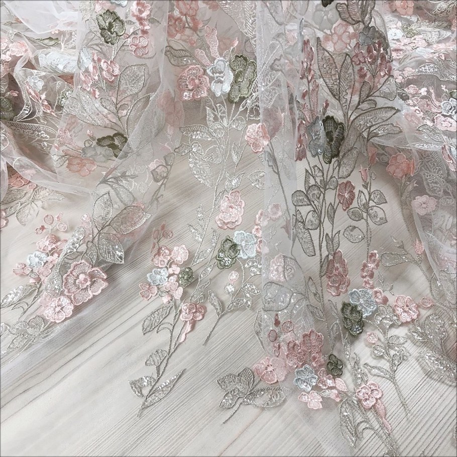 Вышивка на прозрачной ткани